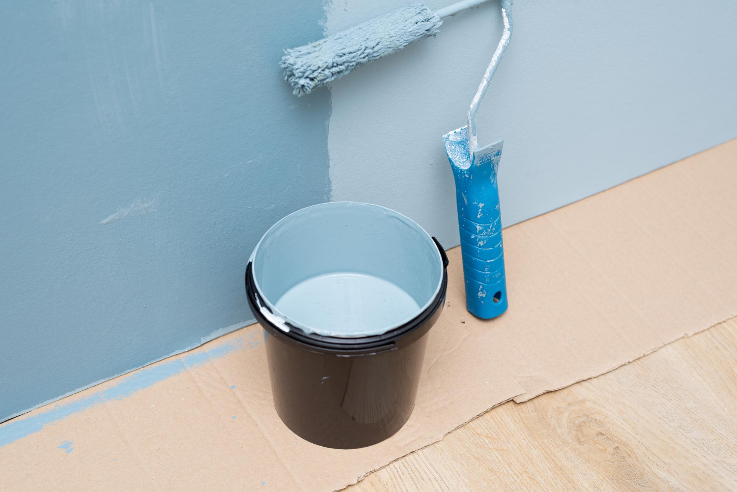 Tinteggiatura industriale: guida completa per scegliere il prodotto giusto